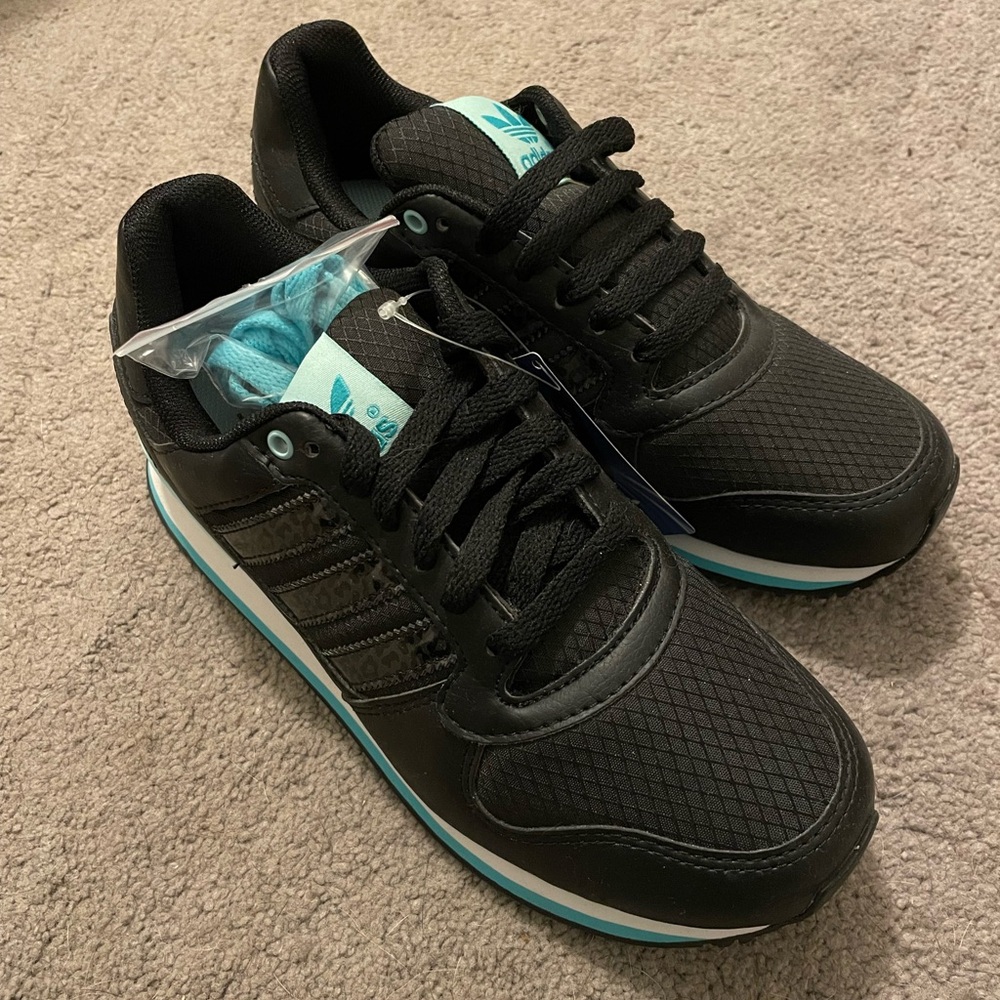 Adidas sneakers, black leopard detail